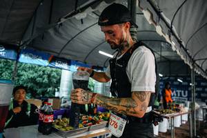 BIB: 
                            <button type="button" onclick="openModal(25433653)" class="btn btn-primary btn-sm float-right btn-popup" data-toggle="modal" data-target=".modal-high-quality">
                        <i class="fas fa-shopping-cart"></i> Add to Cart
                    </button>
                                            <button type="button" onclick="isThisMe(25433653, true)" class="btn btn-success btn-sm float-right btn-popup btn-isme hidden" data-toggle="tooltip" data-placement="bottom" title="นี่คือรูปของคุณใช่ไหม คลิกที่นี่เพื่อเอาเข้าอัลบั้ม">
                        <i class="fas fa-plus"></i> Add to album
                    </button>
                    <button type="button" onclick="isThisMe(25433653, false)" class="btn btn-warning btn-sm float-right btn-popup btn-isnotme hidden">
                        <i class="fas fa-ban"></i> Remove from album
                    </button>